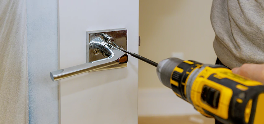 After-hours Locksmith  For Lock Troubleshooting in Lake Worth, Florida