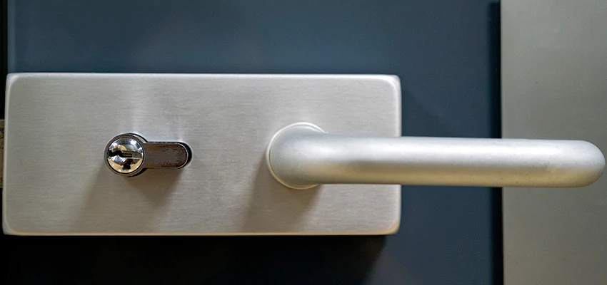 Change Patio Door Locks in Lake Worth, Florida