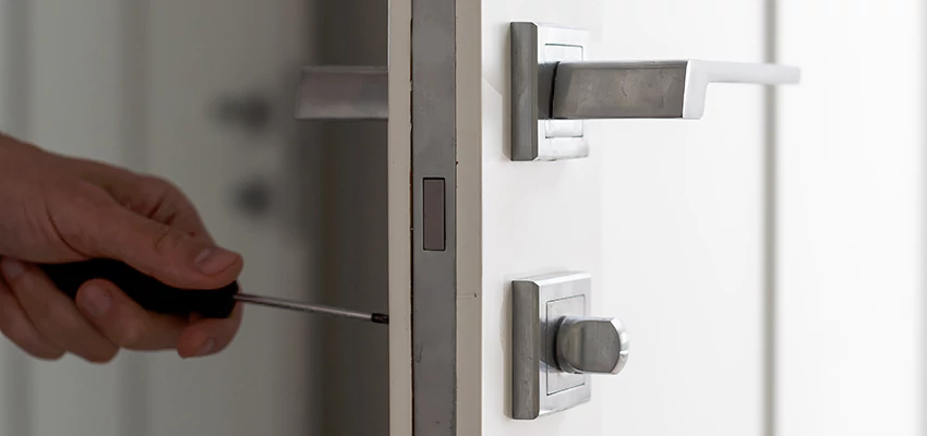 Automotive Lock Installation in Lake Worth, FL