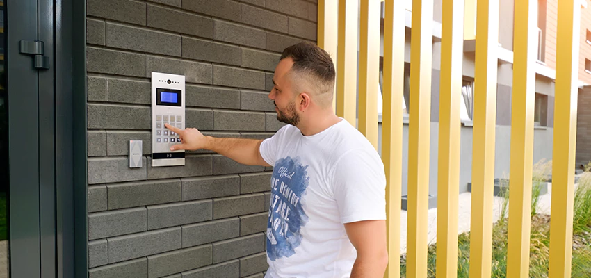 Locksmith Company For Smart Lock System Installation in Lake Worth, Florida